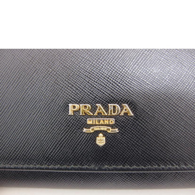 ＰＲＡＤＡ プラダ/サフィアーノＷホック／二つ折り長財布／ブラック//42/ABランク/04