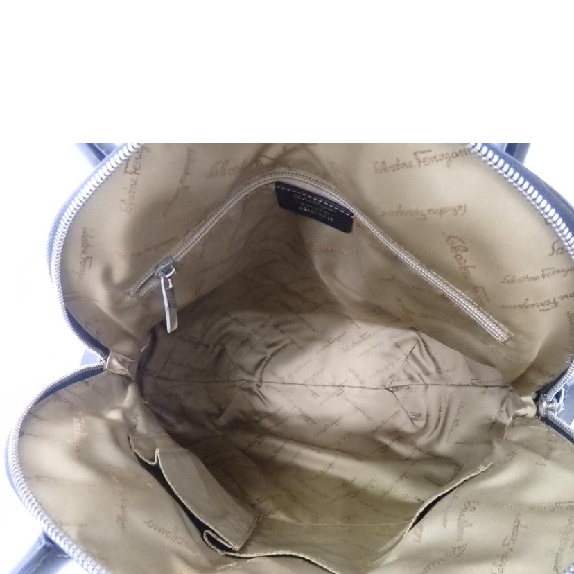 Ｓａｌｖａｔｏｒｅ　Ｆｅｒｒａｇａｍｏ サルバトーレ フェラガモ/ハラコレザーハンドバッグ/AQ-21//681*/ABランク/84