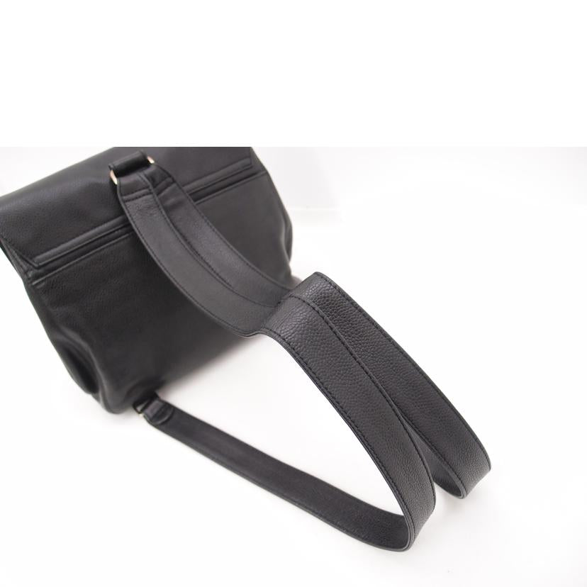 ＣＨＡＮＥＬ シャネル　バックパック　リュックサック　黒　シルバー金具　レディース　レザー/キャビアスキンリュック／ブラック//596****/Aランク/69