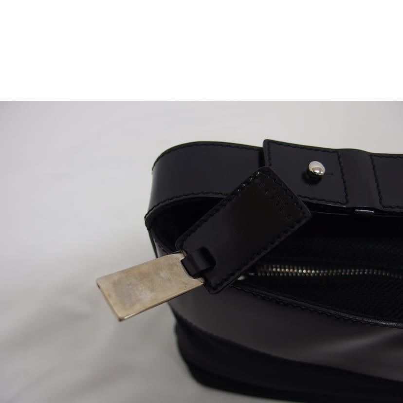 ＣＥＬＩＮＥ セリーヌ ハンドバッグ 肩掛け エナメルレザー ナイロン/ワンショルダーバッグ／ブラック//MC9***/ABランク/04