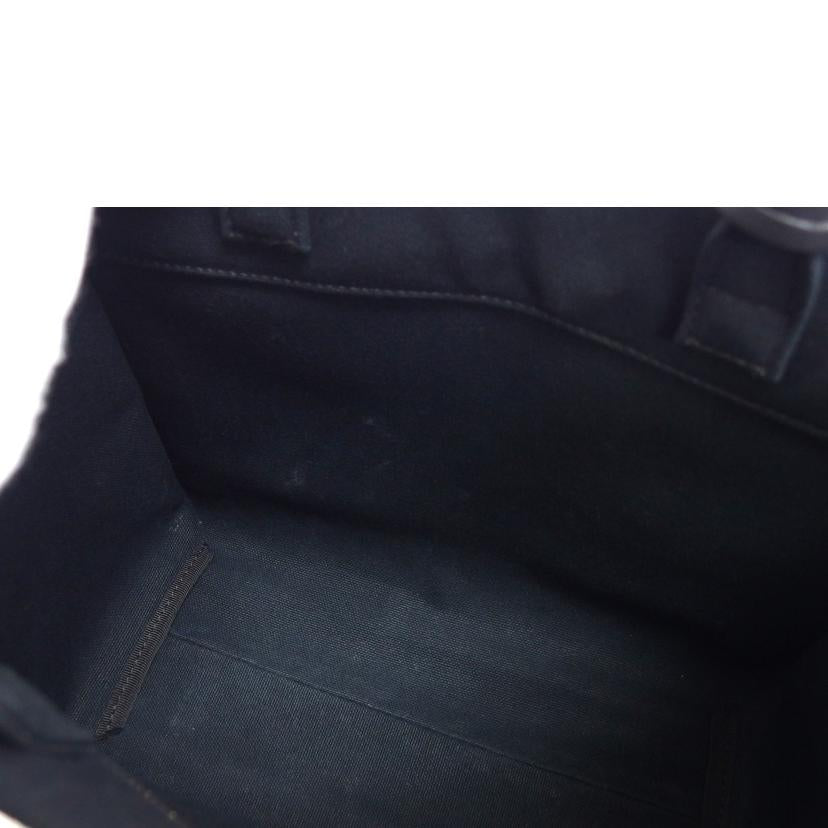 ＶＥＲＳＡＣＥ ヴェルサーチェ ハンドバッグ トートバッグ ショルダーバッグ ゴールド金具 メデューサ /スタッズロゴ／キャンバス２ＷＡＹバッグ／ブラック/1A10397//ABランク/04