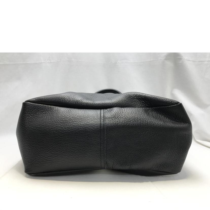 ＹＯＵＮＧ＆ＯＬＳＥＮ ヤング＆オルセン/ＥＬ　ＰＲＩＮＴＥＤ　ＴＯＴＥ　Ｍ　　ＢＬＡＣＫ/Y02301-GD016//Aランク/51