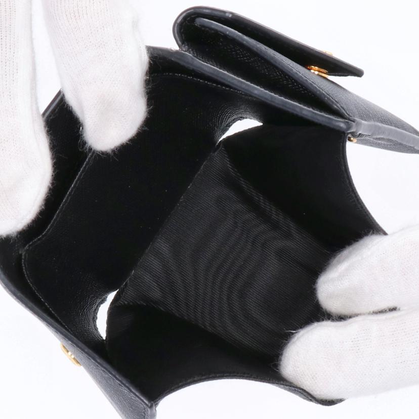 ＰＲＡＤＡ プラダ/サフィアーノ／３ツ折コンパクトウォレット/1MH021//Aランク/91