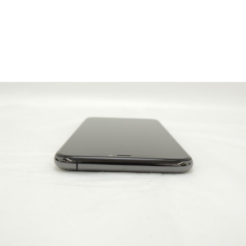 Apple/docomo アップル/ドコモ/iPhone 11 Pro Max  256GB/MWHJ2J/A/G6TZJ159N70X/携帯電話/Aランク/69【中古】