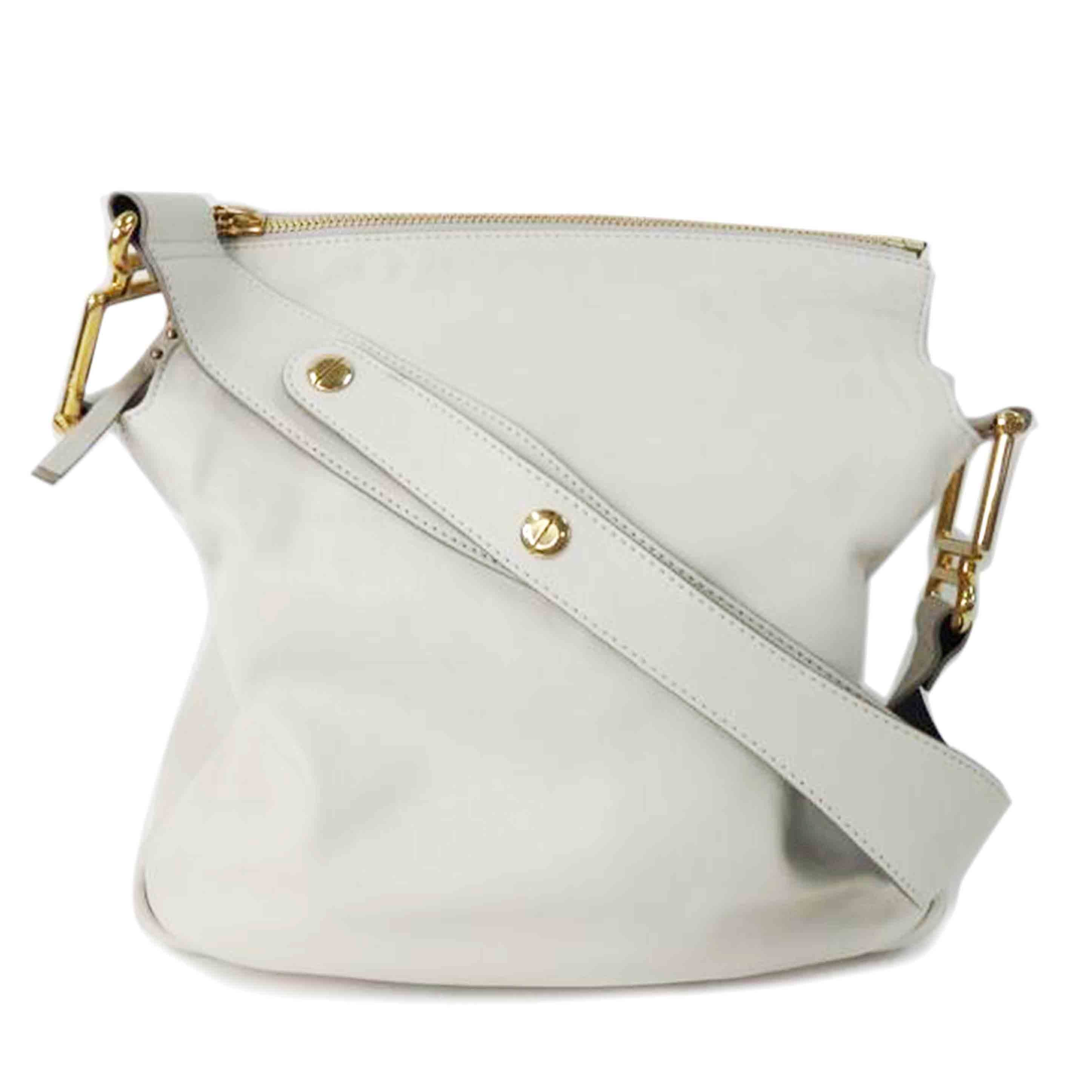 Ｃｈｌｏe クロエ/ヴァネッサ／ショルダーバッグ／白×黒/3S0230//011********/ABランク/84