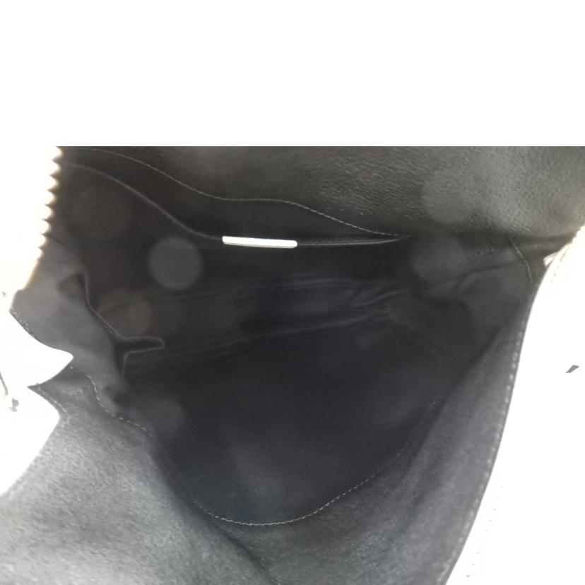 Ｃｈｌｏe クロエ/ヴァネッサ／ショルダーバッグ／白×黒/3S0230//011********/ABランク/84